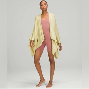 Lululemon Open Mind Wrap - Silk Blend - One size